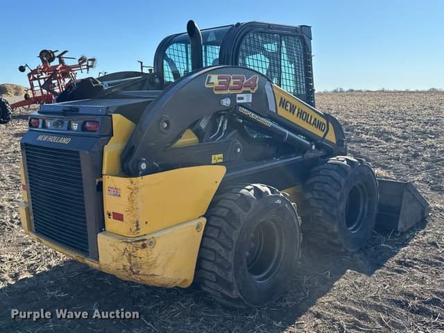 Image of New Holland L334 equipment image 4