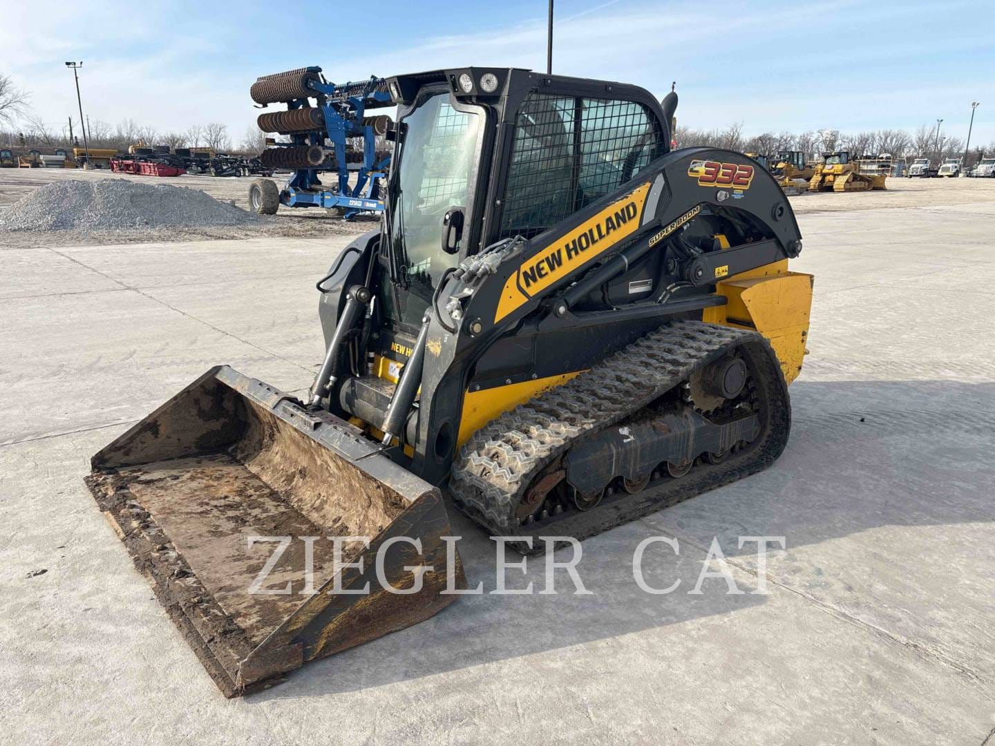 2022 New Holland C332 Equipment Image0