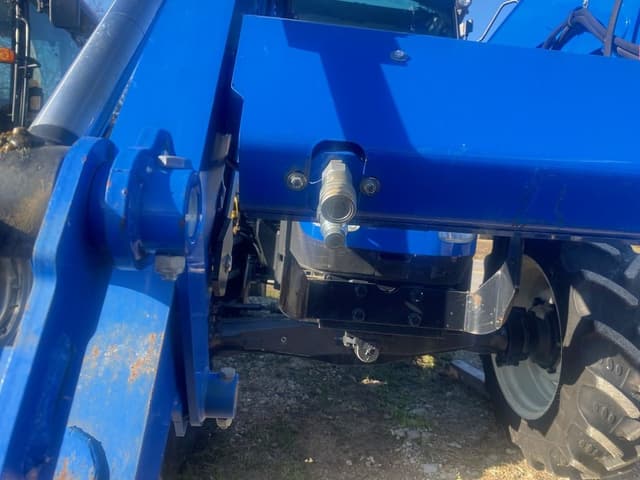 Image of New Holland PowerStar 75 equipment image 4