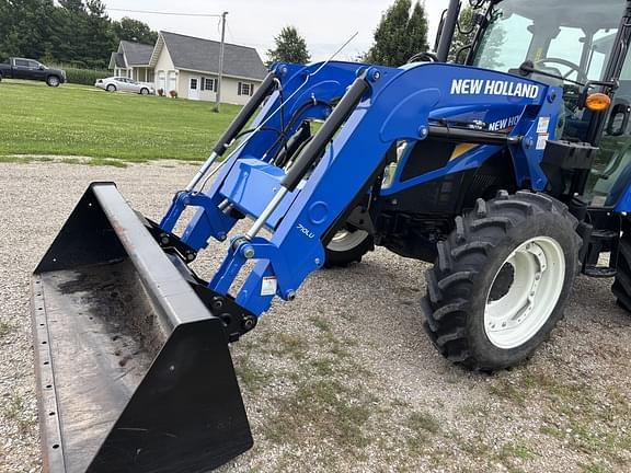 Image of New Holland PowerStar 75 equipment image 4