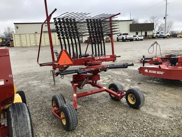 Image of New Holland ProRotor 3114 equipment image 4