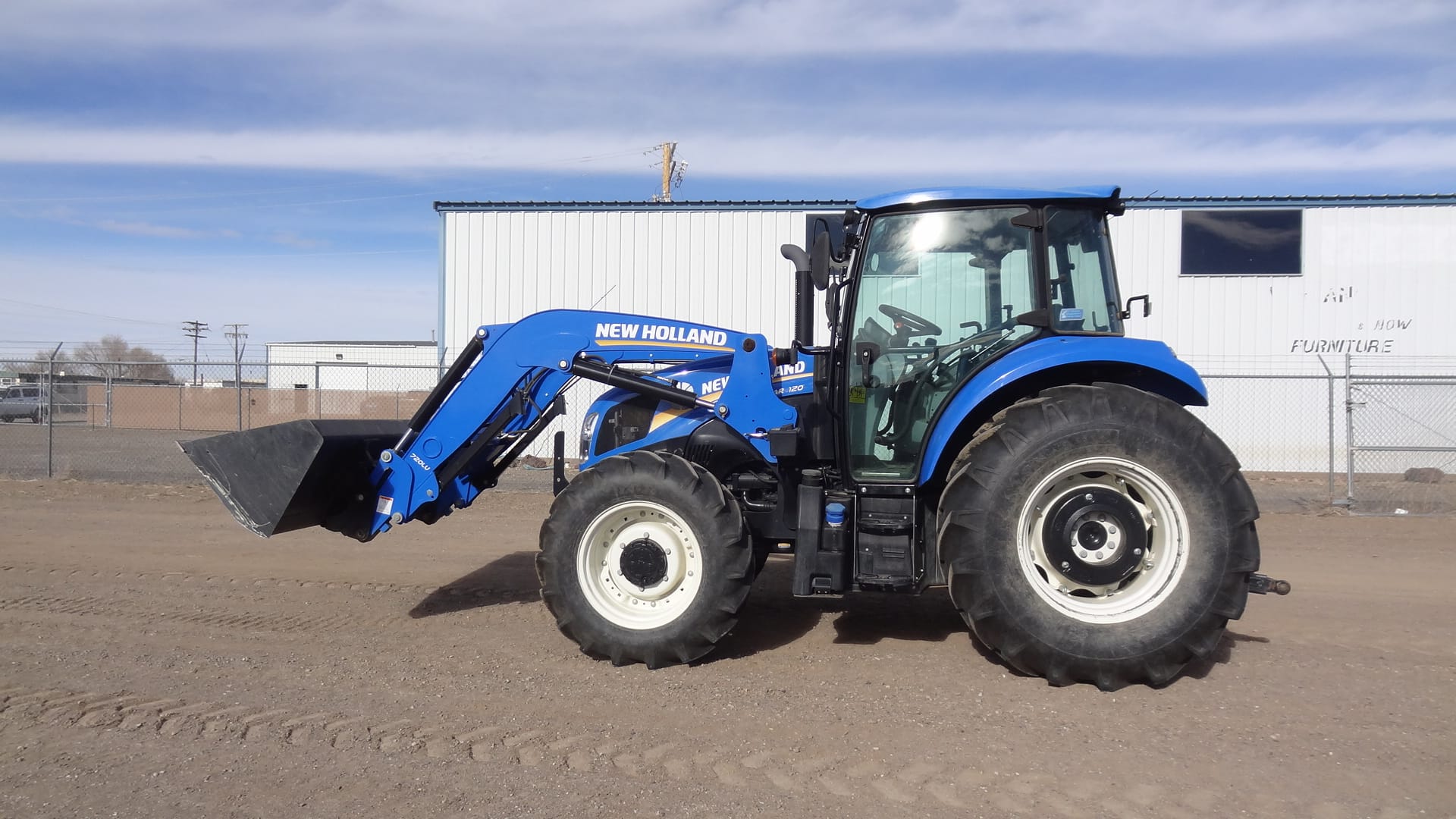 Main image New Holland PowerStar 120