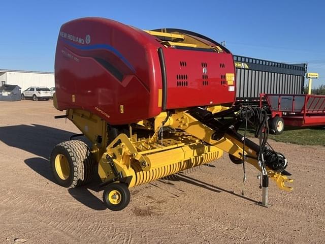 Image of New Holland RB450 CropCutter equipment image 2
