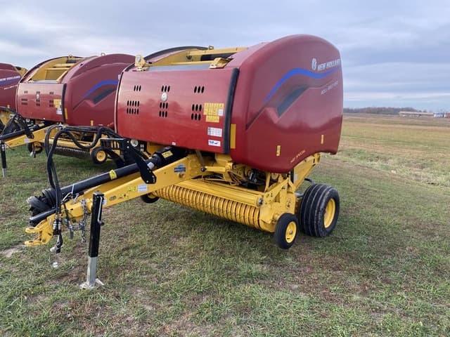 Image of New Holland RB450 Hay Special equipment image 2