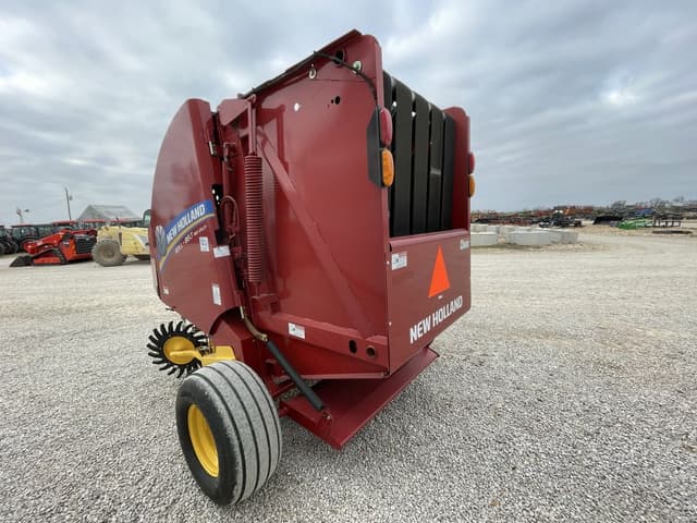 Image of New Holland RB450 equipment image 1