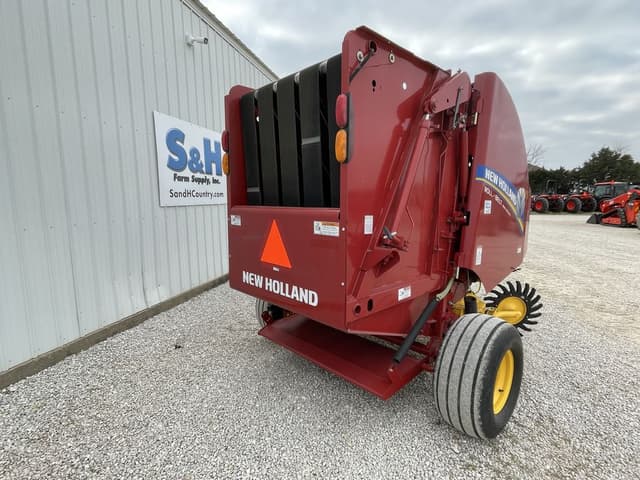Image of New Holland RB450 equipment image 3