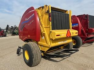 Main image New Holland RB560 5