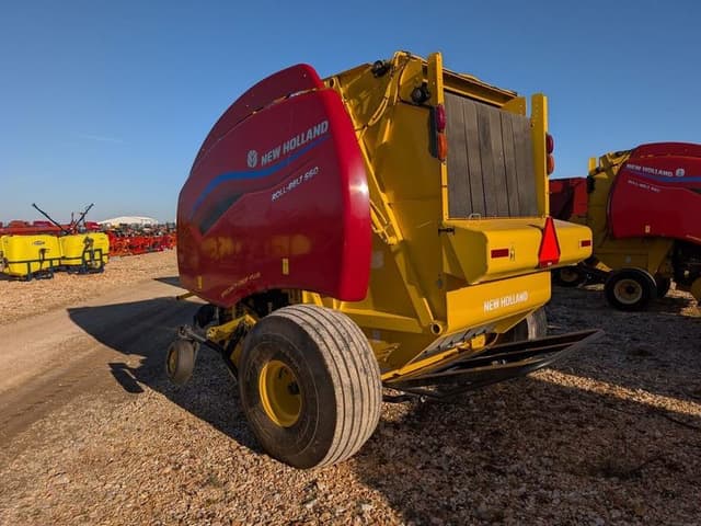 Image of New Holland RB560 equipment image 2