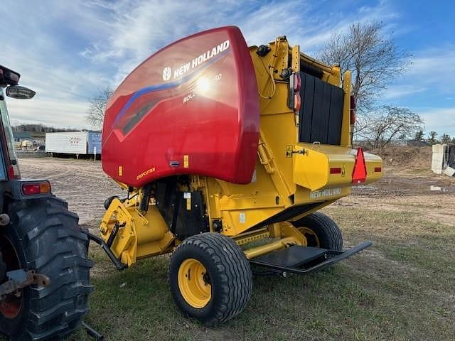 Image of New Holland RB450 CropCutter equipment image 1