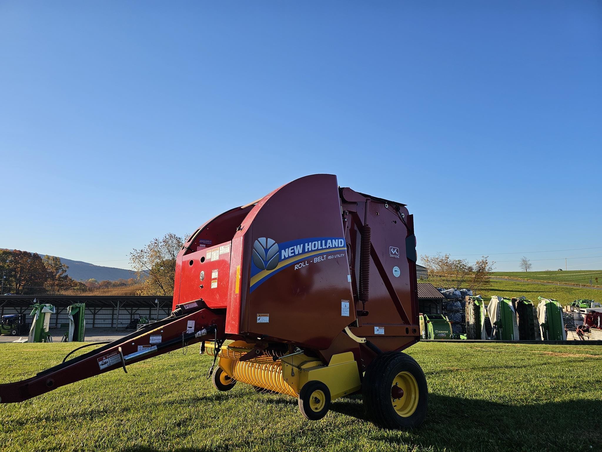 Main image New Holland RB450