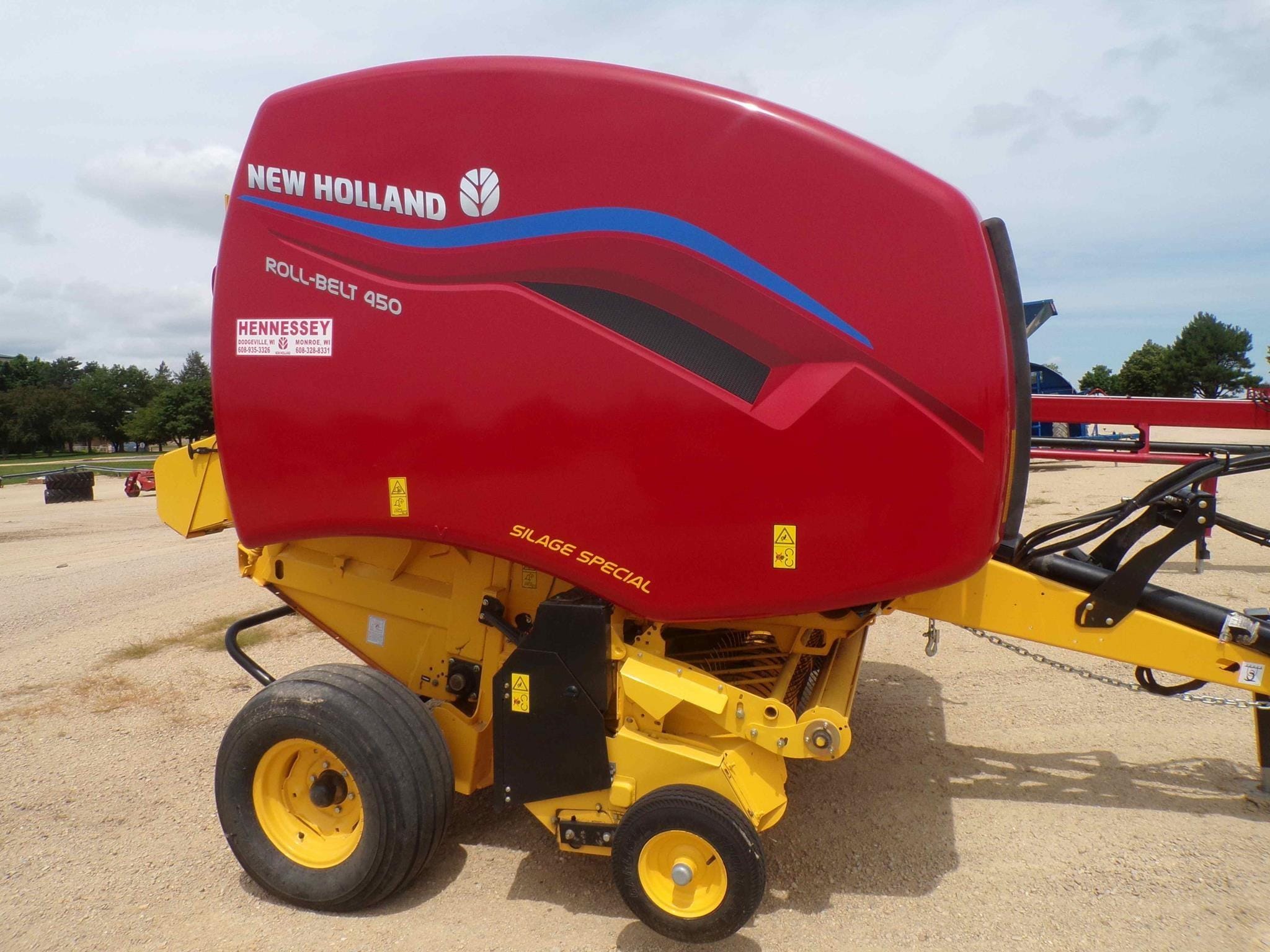 2022 New Holland RB450 Silage Special Equipment Image0