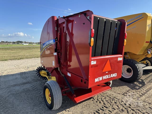 Image of New Holland RB450 Utility equipment image 3