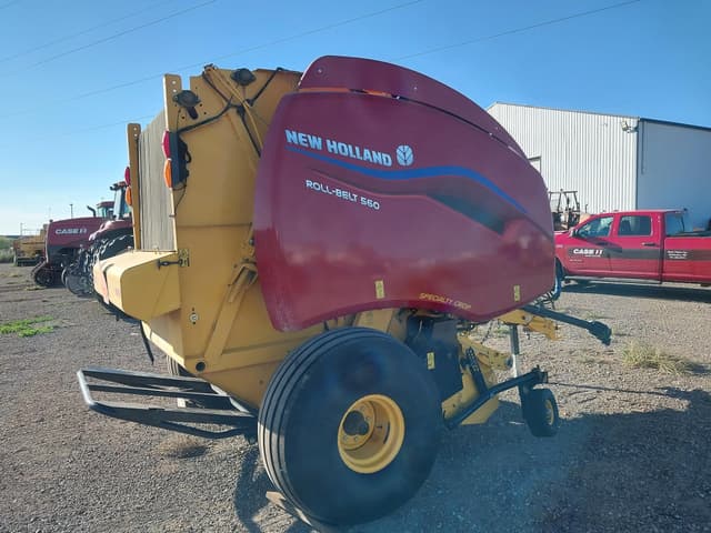 Image of New Holland RB560 equipment image 2