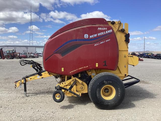 Image of New Holland RB560 equipment image 2