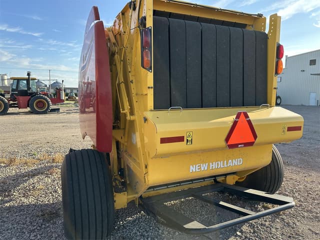 Image of New Holland RB560 equipment image 1