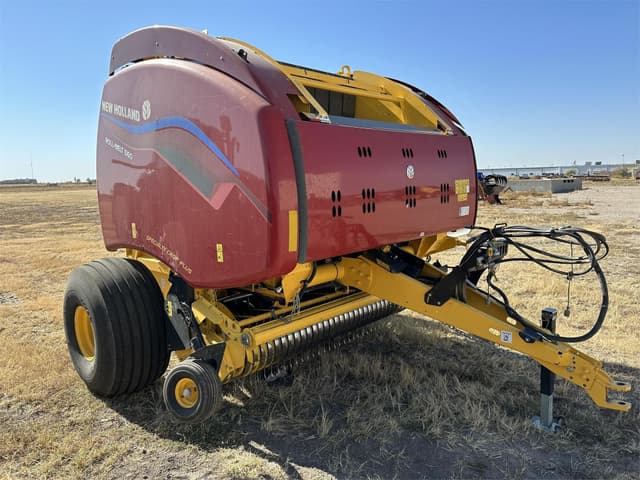 Image of New Holland RB560 equipment image 1