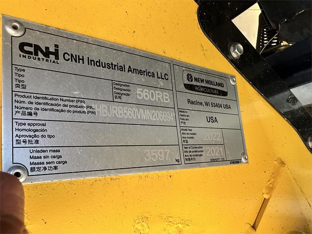 Image of New Holland RB560 Specialty Crop Plus equipment image 4