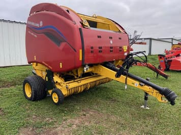 Main image New Holland RB560 Specialty Crop