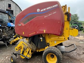 2022 New Holland RB450 CropCutter Equipment Image0