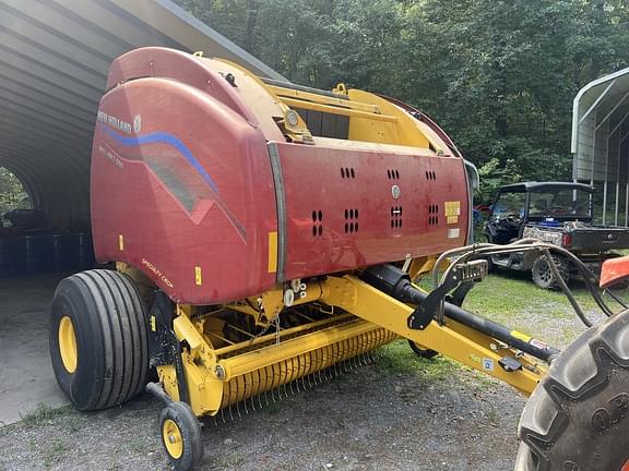 Image of New Holland RB560 Specialty Crop equipment image 1