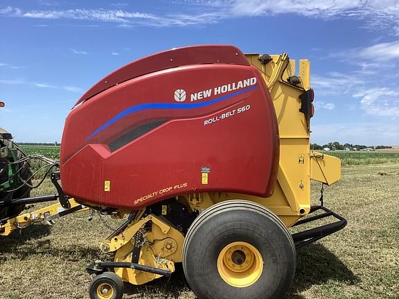 Image of New Holland RB560 Specialty Crop Plus equipment image 3