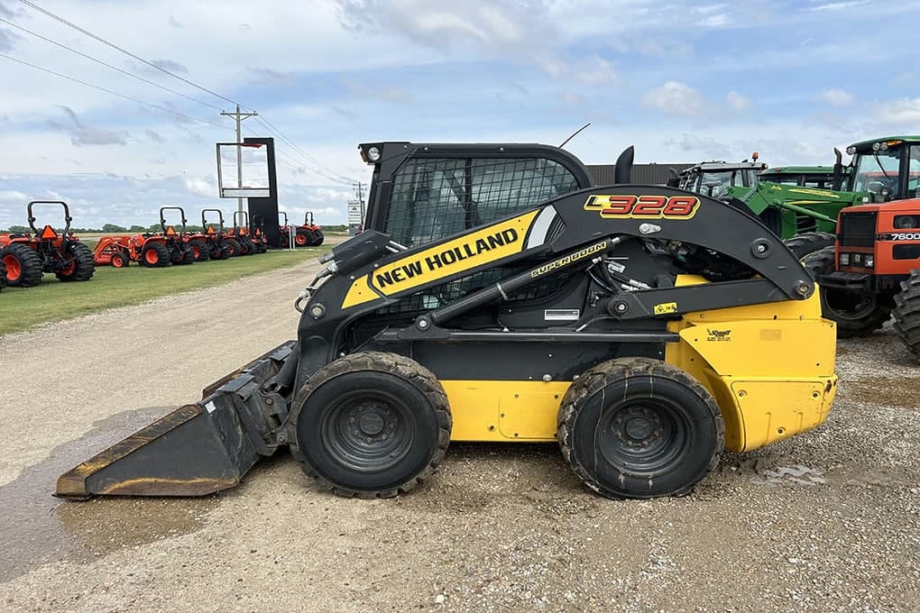 Image of New Holland L328 Primary image