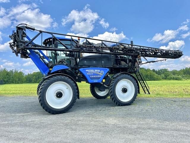 Image of New Holland SP310F equipment image 4