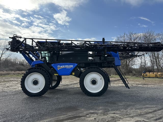 Image of New Holland SP310F equipment image 1