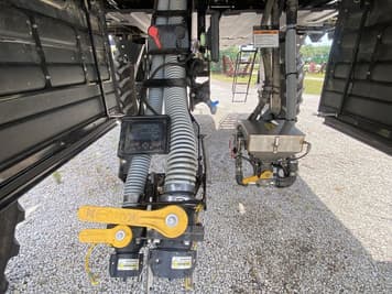 Main image New Holland SP370F