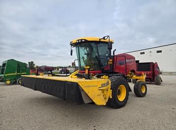 Main image New Holland Speedrower 220 Plus