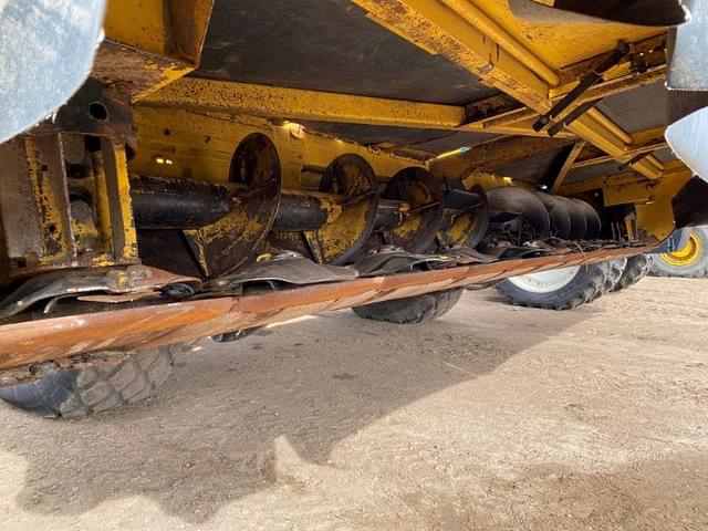 Image of New Holland Speedrower 260 Plus equipment image 2