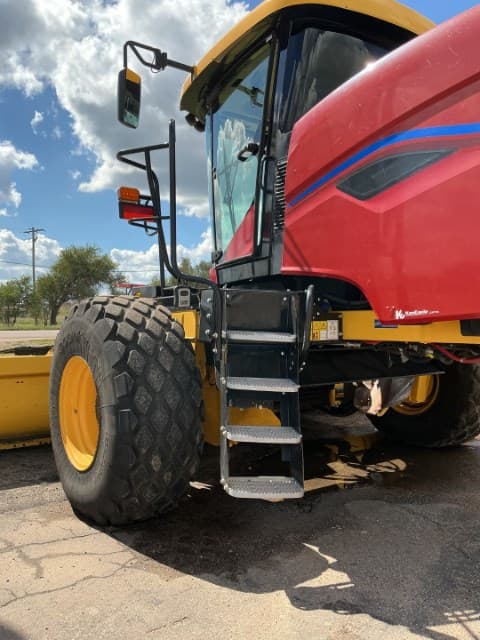 Image of New Holland Speedrower 260 Plus equipment image 4