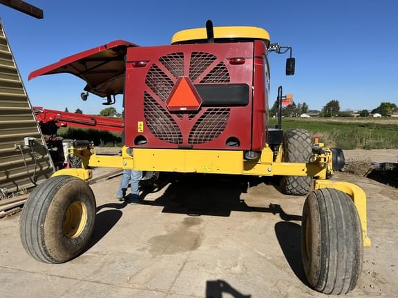 Image of New Holland Speedrower 260 equipment image 3