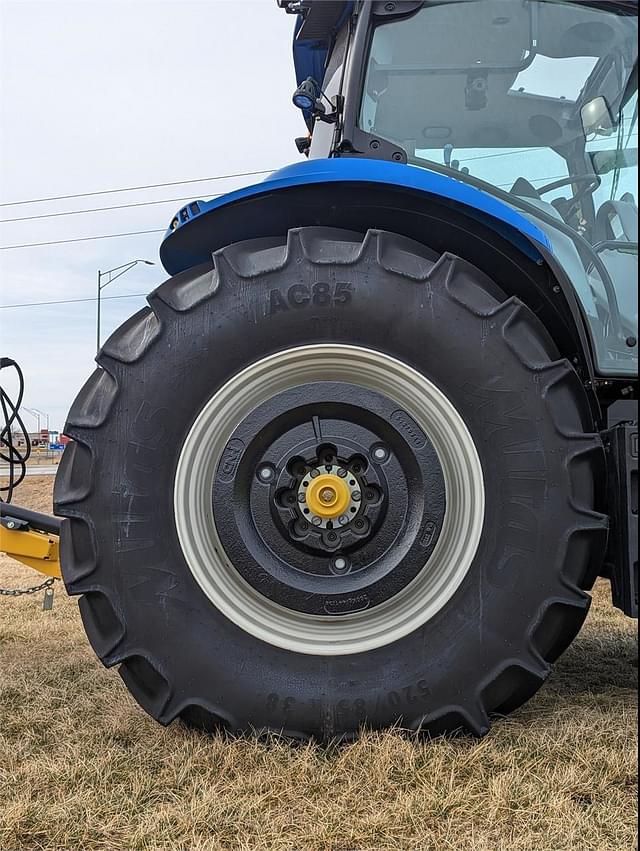 Image of New Holland T6.175 equipment image 4