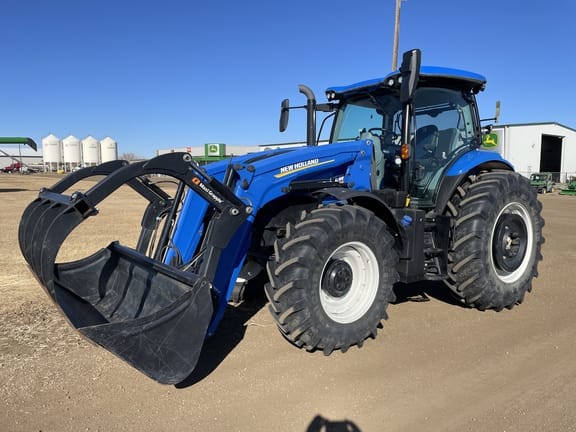 2022 New Holland T6.175 Equipment Image0