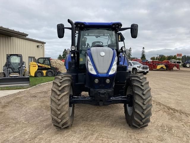 Image of New Holland T7.210 equipment image 4