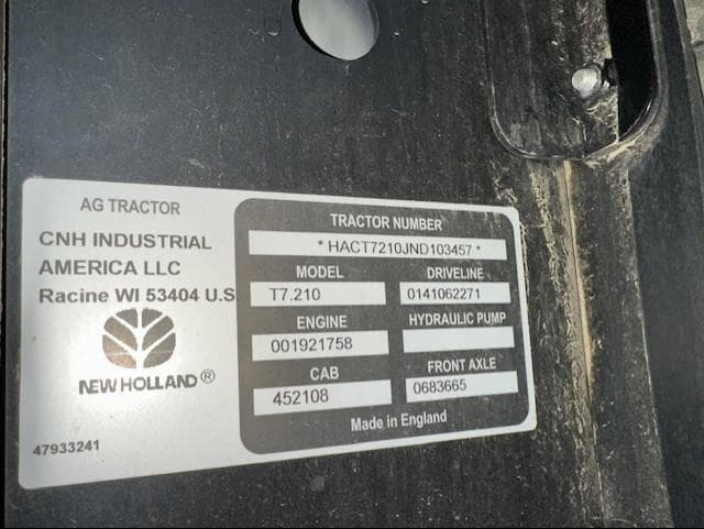 Image of New Holland T7.210 SideWinder II equipment image 1