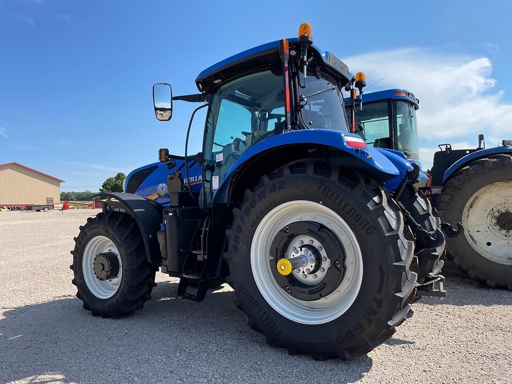 Image of New Holland T7.230 Image 1