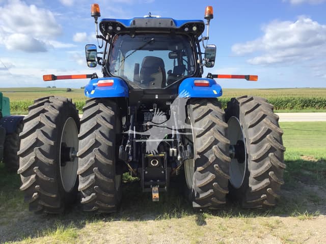 Image of New Holland T7.230 equipment image 2