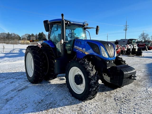 Image of New Holland T7.260 equipment image 2