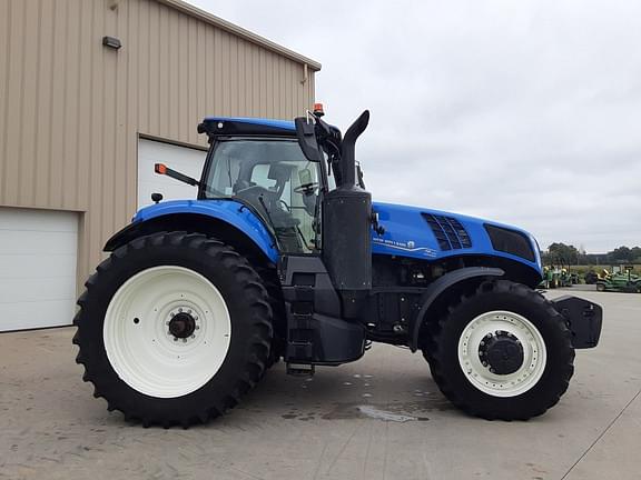Main image New Holland T8.320 1