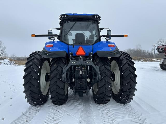 Image of New Holland T8.350 equipment image 3