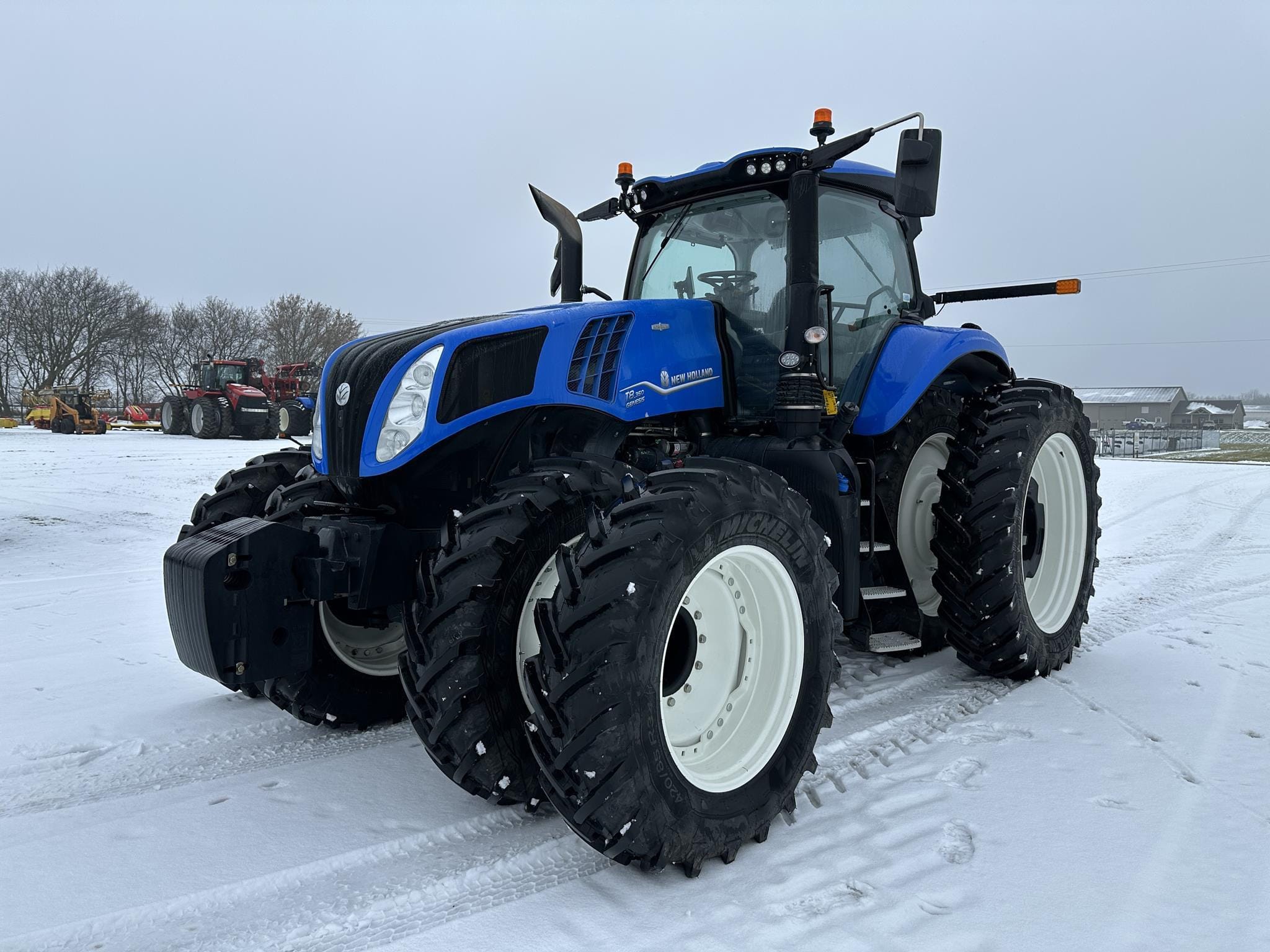 2022 New Holland T8.350 Equipment Image0