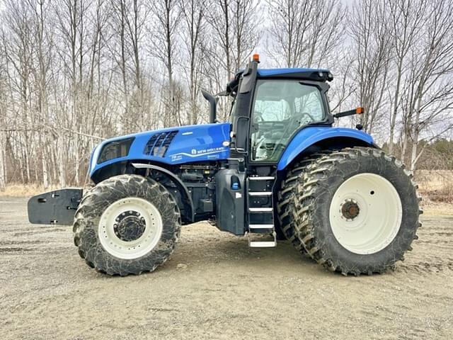 Image of New Holland T8.350 equipment image 2