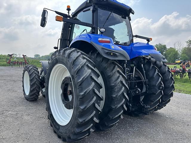 Image of New Holland T8.350 equipment image 2