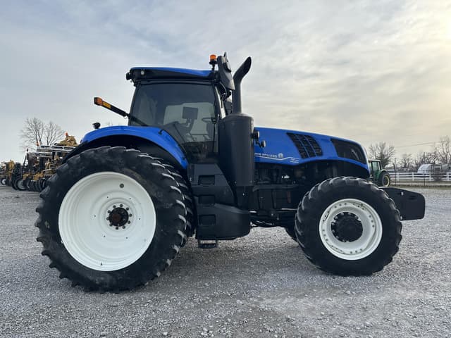 Image of New Holland T8.350 equipment image 3