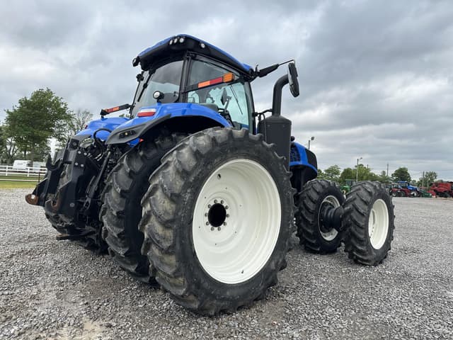 Image of New Holland T8.410 equipment image 4