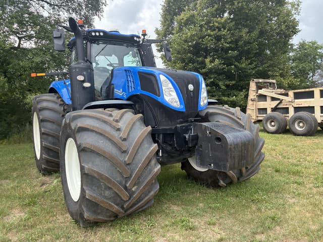 Image of New Holland T8.410 equipment image 2