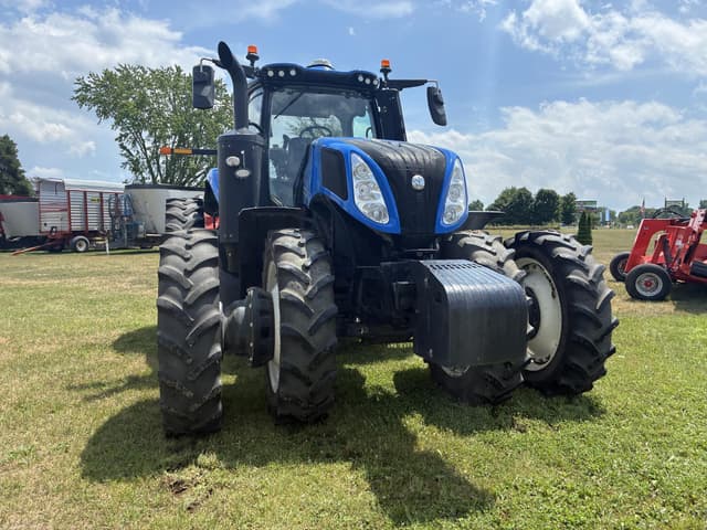 Image of New Holland T8.410 equipment image 1