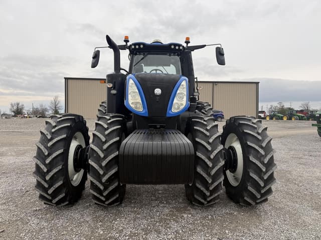 Image of New Holland T8.410 equipment image 3